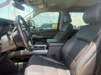 2023 Ford F-350SD Lariat
