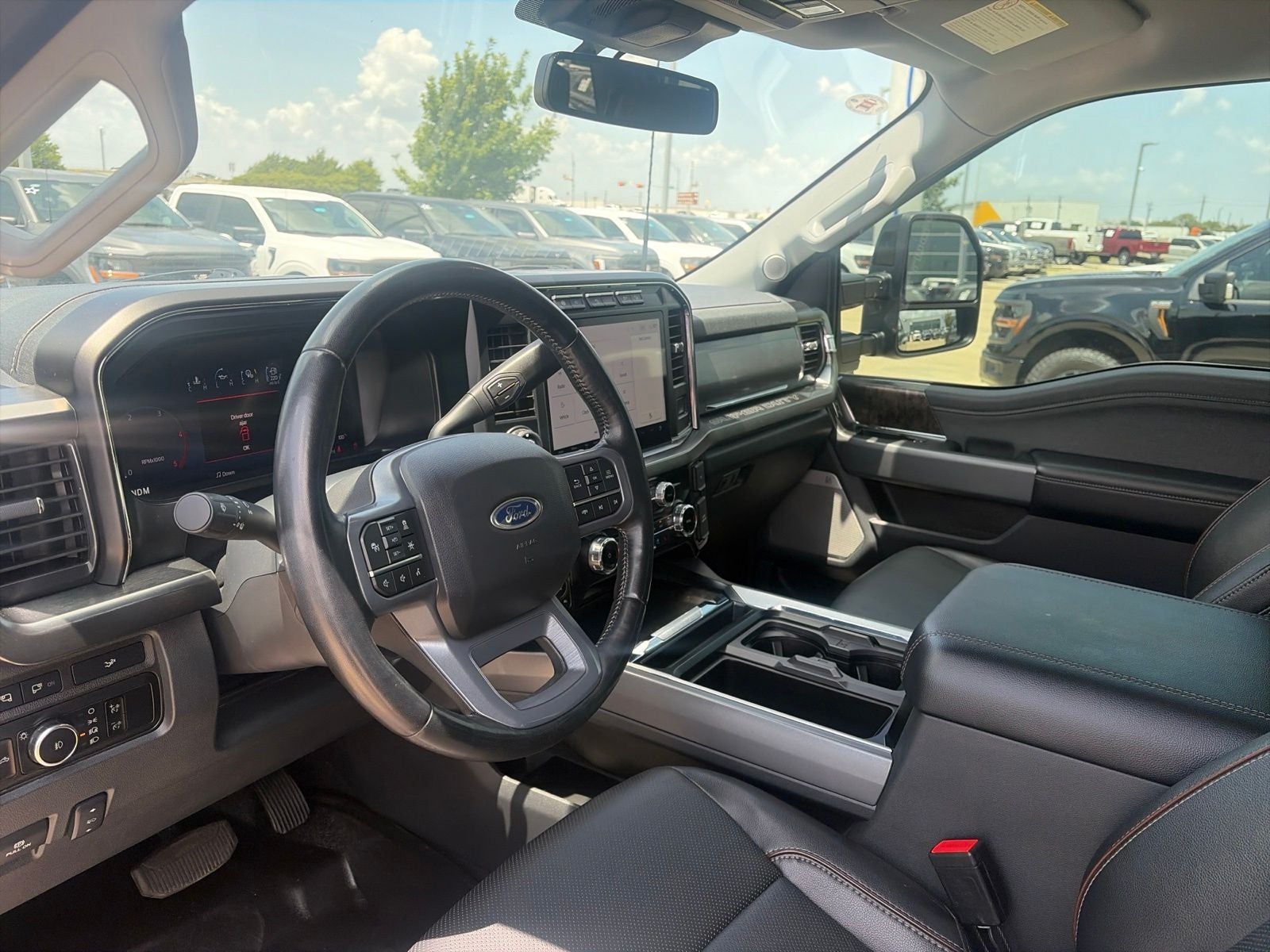 2023 Ford F-350SD Lariat
