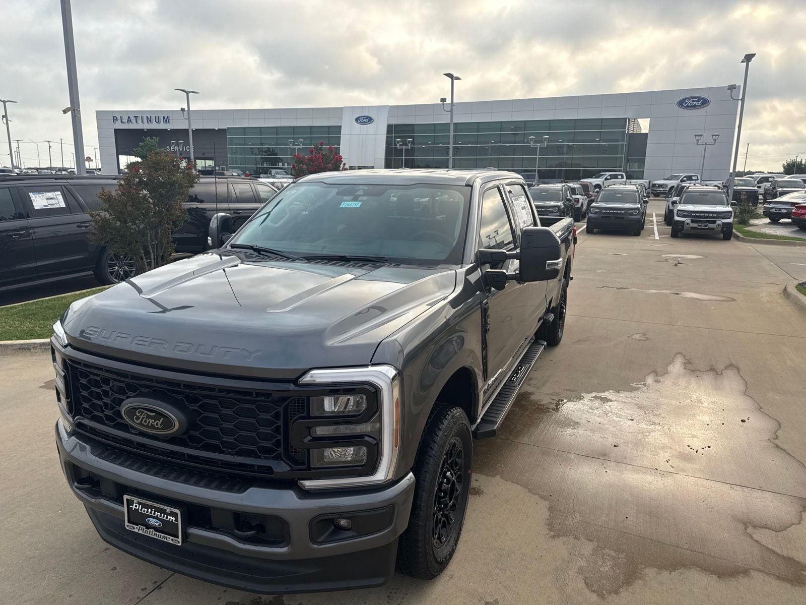 2026 Ford F-350SD Lariat