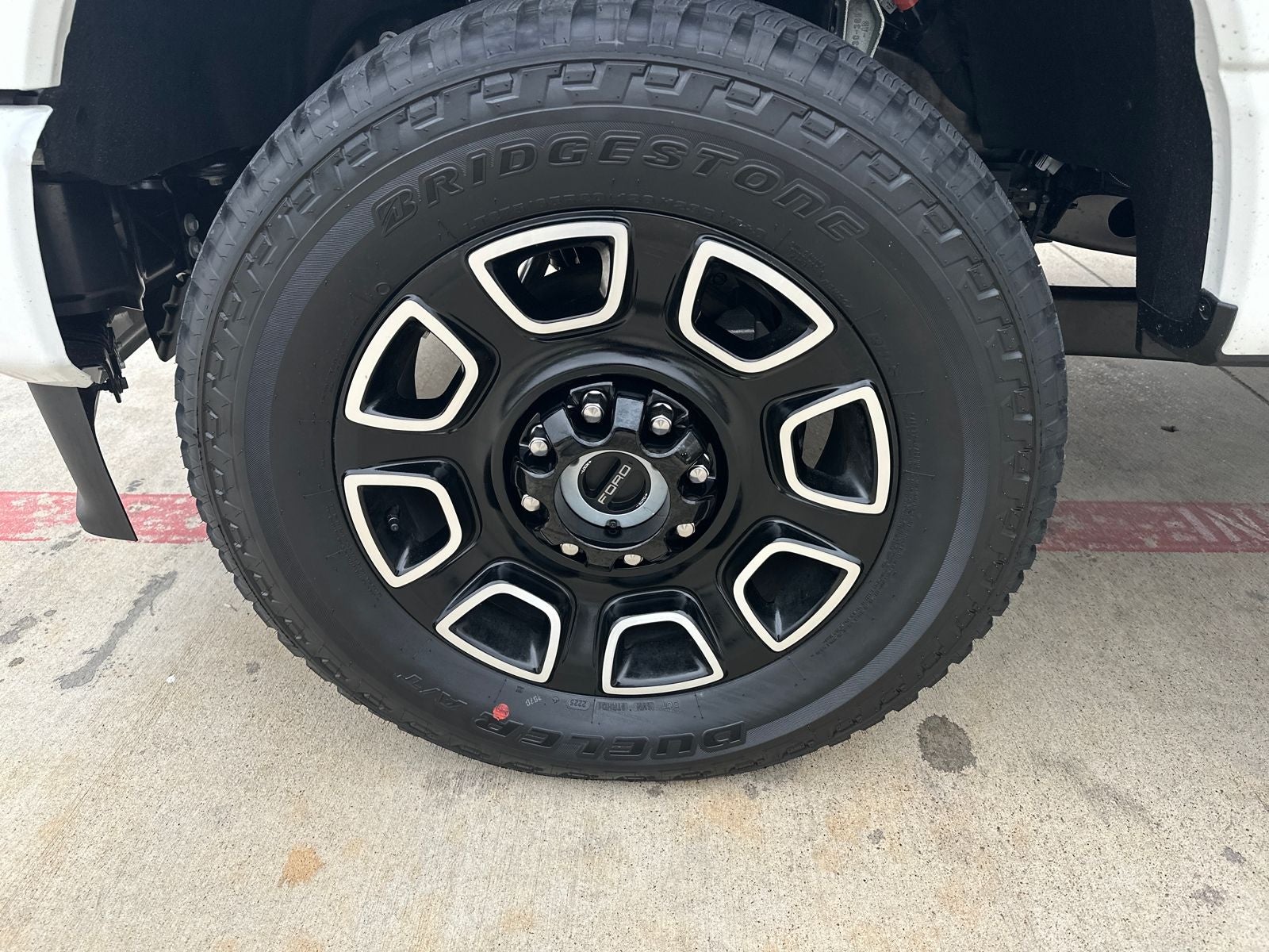 2025 Ford F-350SD Platinum