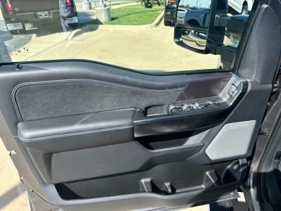 2026 Ford F-350SD Platinum DRW