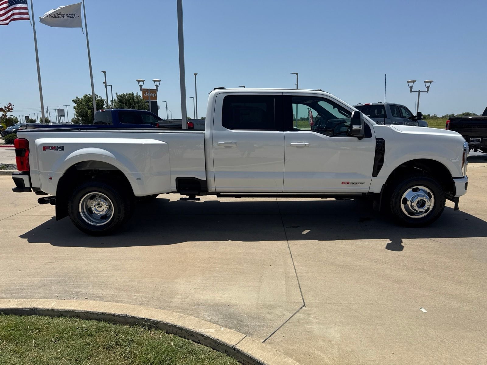 2026 Ford F-350SD Platinum DRW