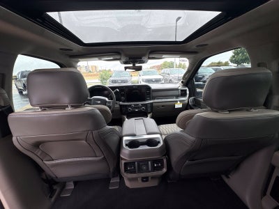 2027 Ford F-350SD Platinum DRW