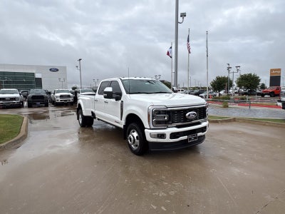 2027 Ford F-350SD Platinum DRW