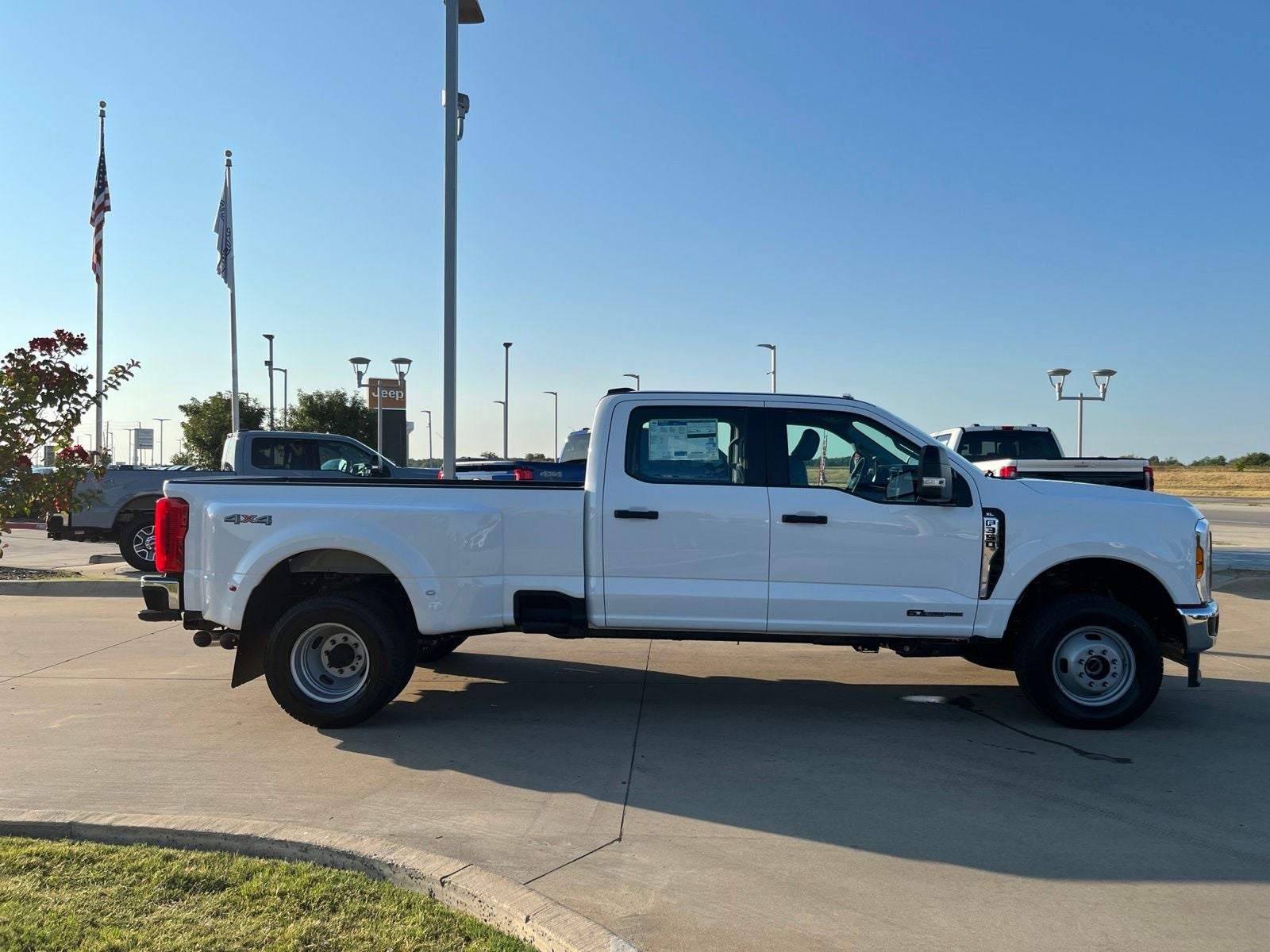 2026 Ford F-350SD XL DRW