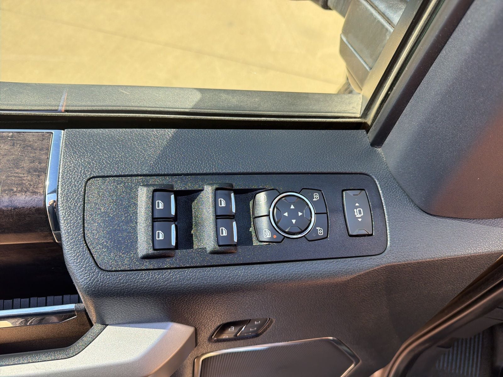 2022 Ford F-350SD Lariat DRW