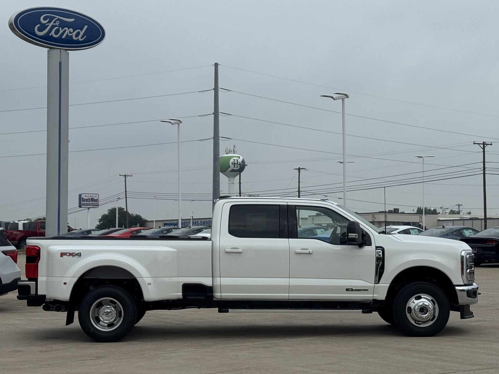 2026 Ford F-350SD Lariat DRW