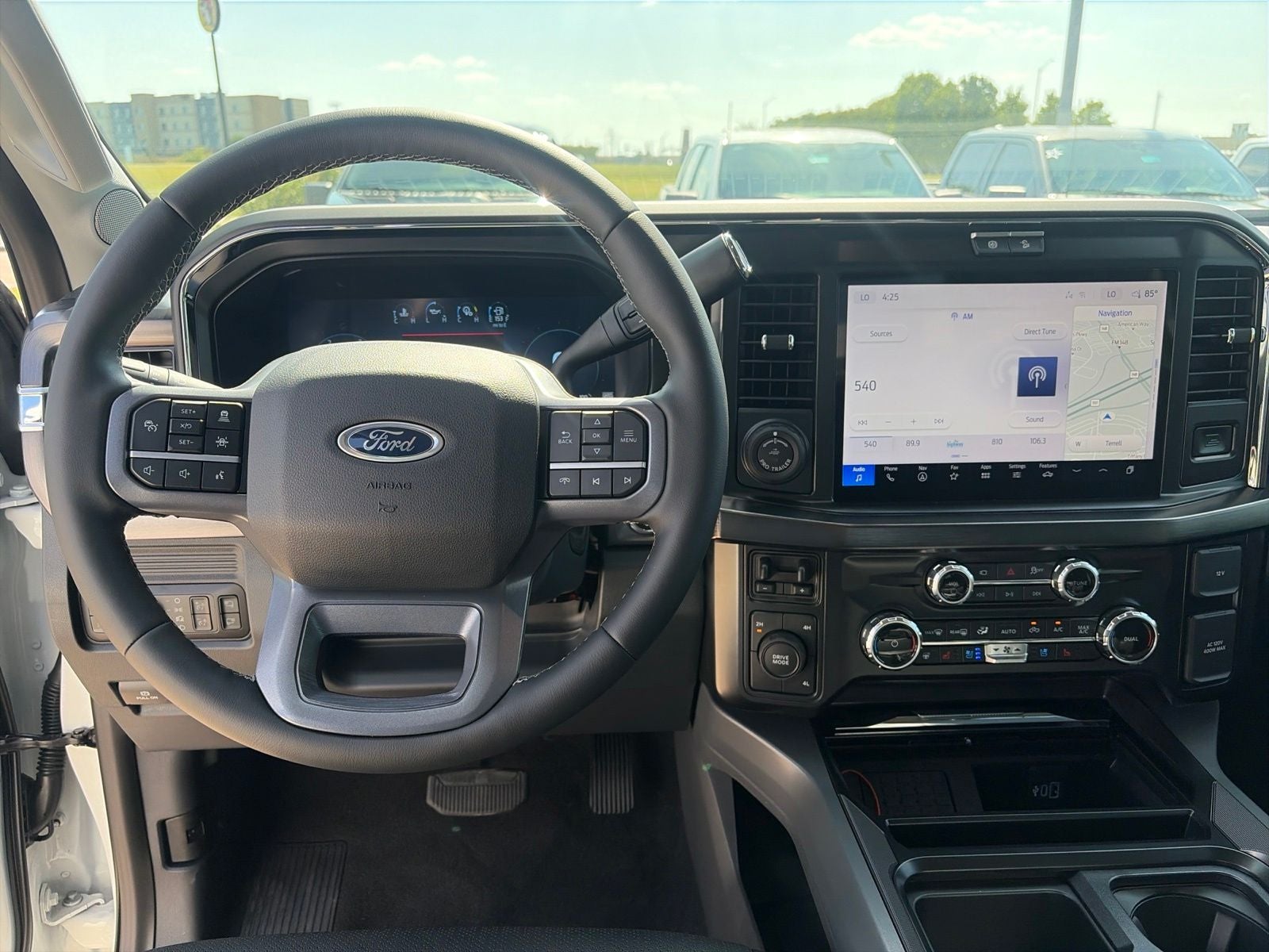 2026 Ford F-350SD Lariat DRW