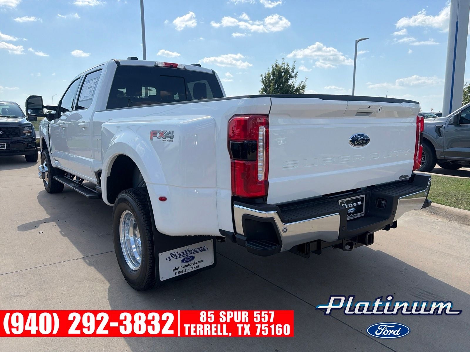 2026 Ford F-350SD Lariat DRW