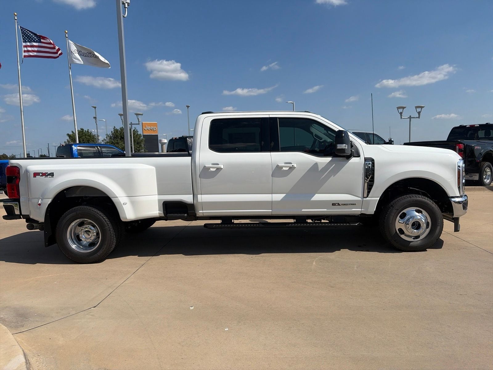 2026 Ford F-350SD Lariat DRW