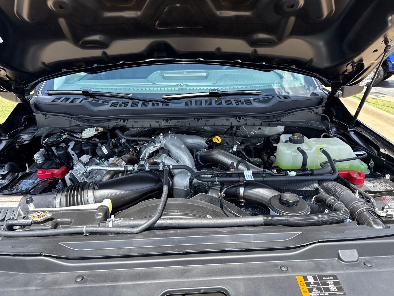 2026 Ford F-350SD Lariat DRW