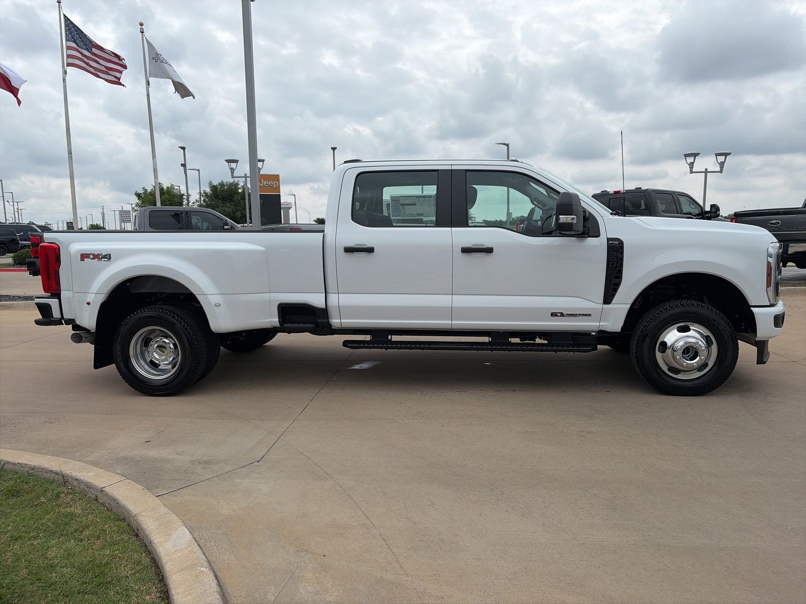 2026 Ford F-350SD XL DRW