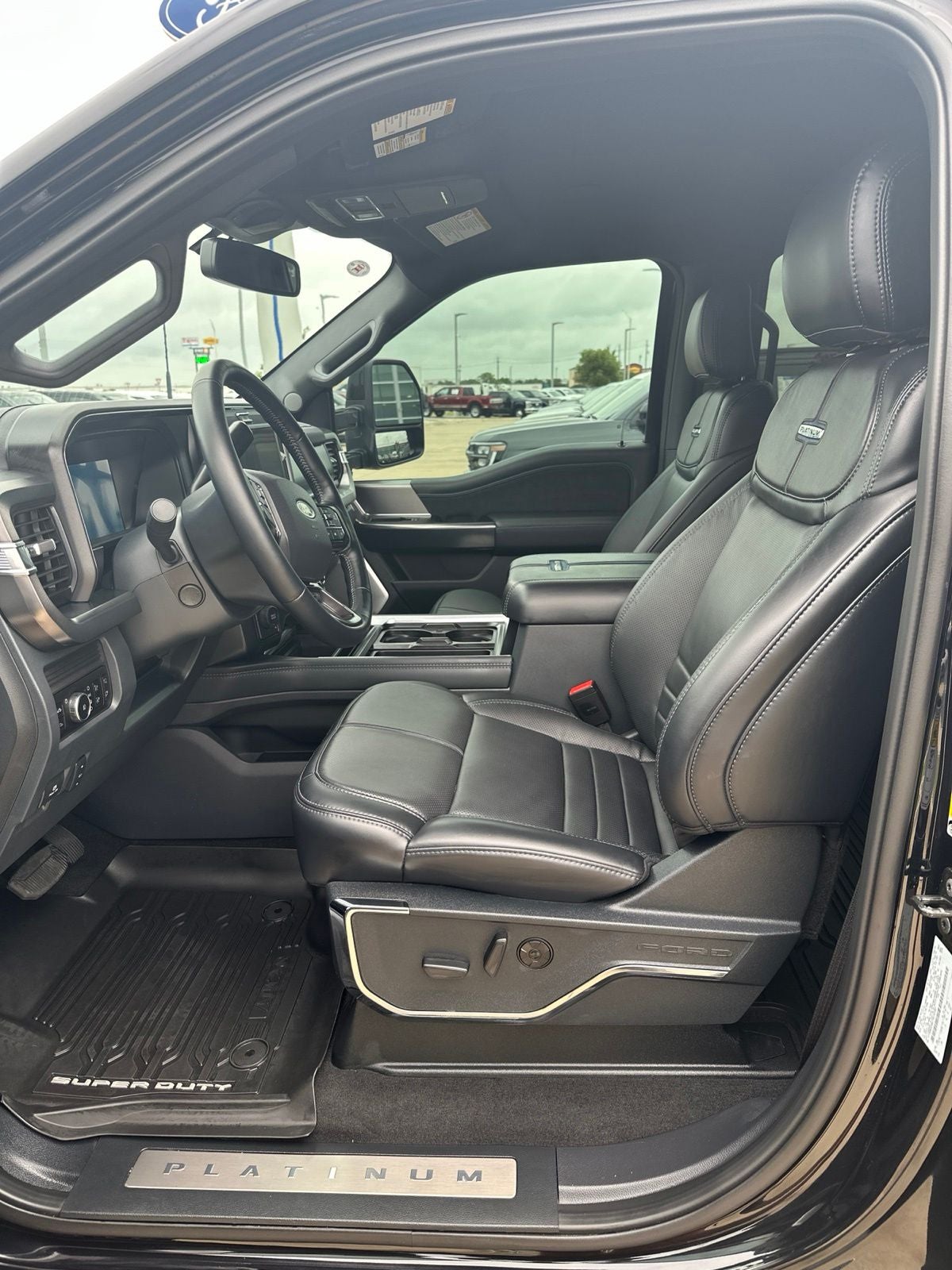 2026 Ford F-450SD Platinum DRW