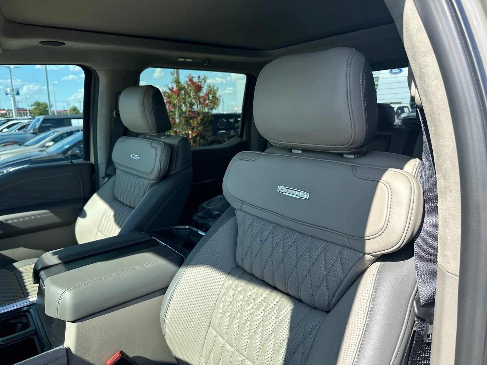 2026 Ford F-450SD Platinum DRW