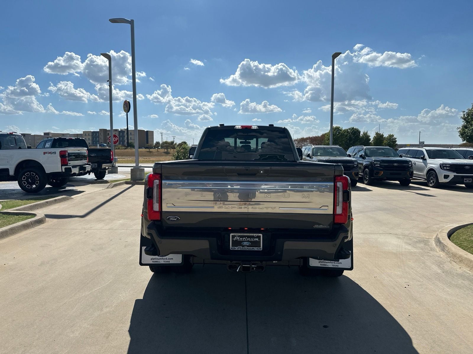 2026 Ford F-450SD Platinum DRW