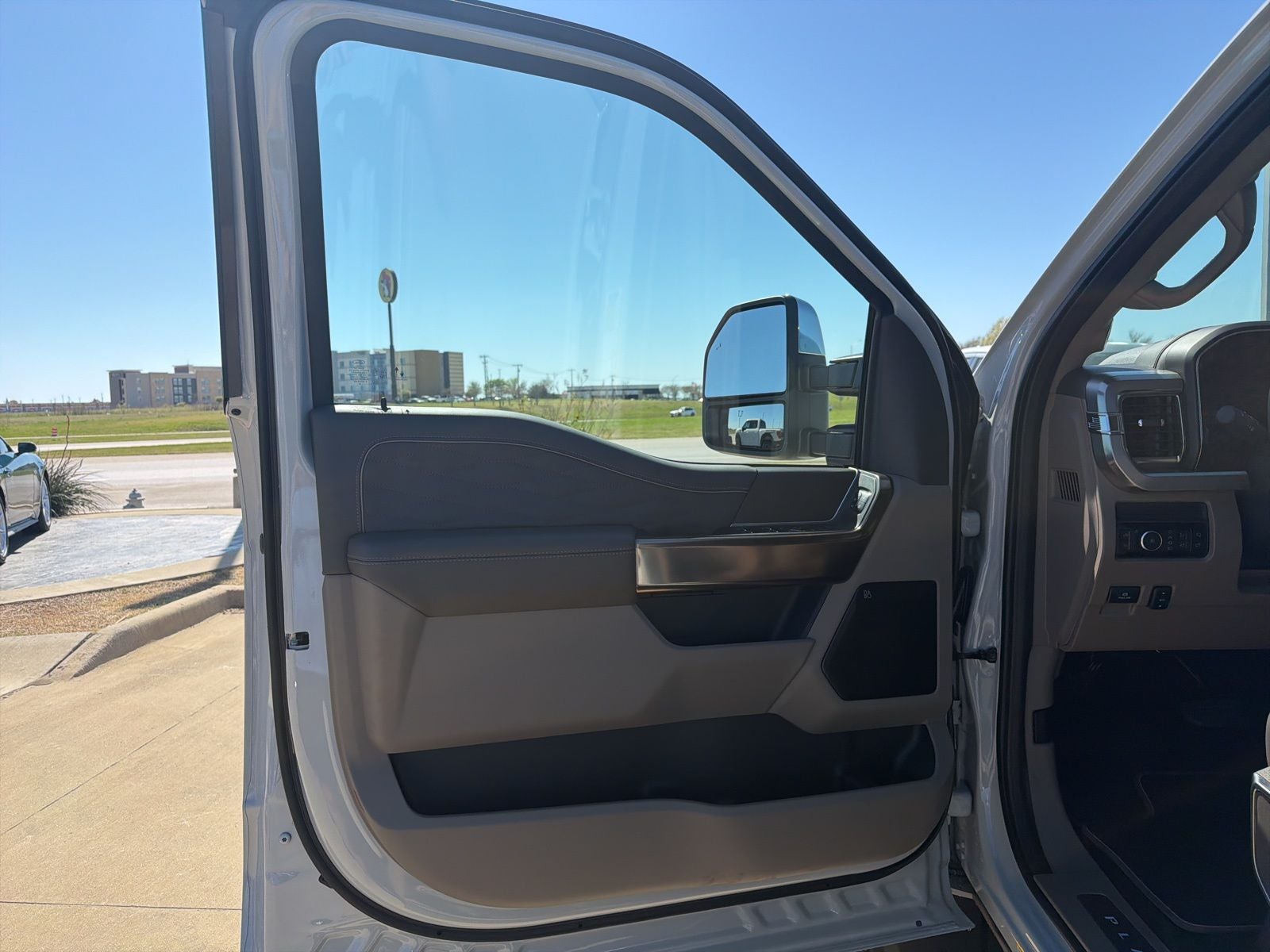 2026 Ford F-450SD Platinum DRW