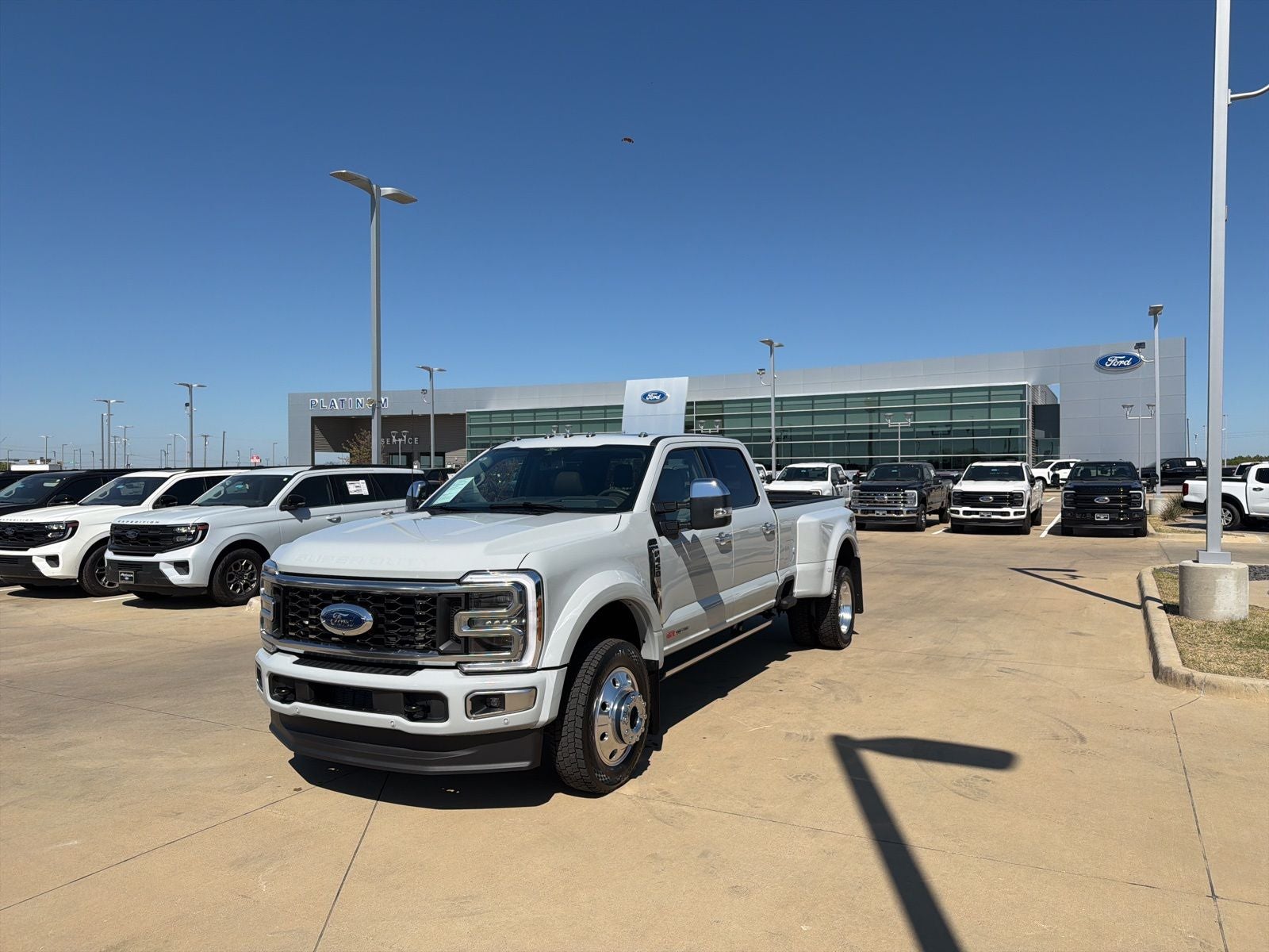 2026 Ford F-450SD Platinum DRW