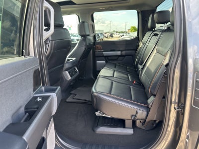 2026 Ford F-450SD Lariat DRW