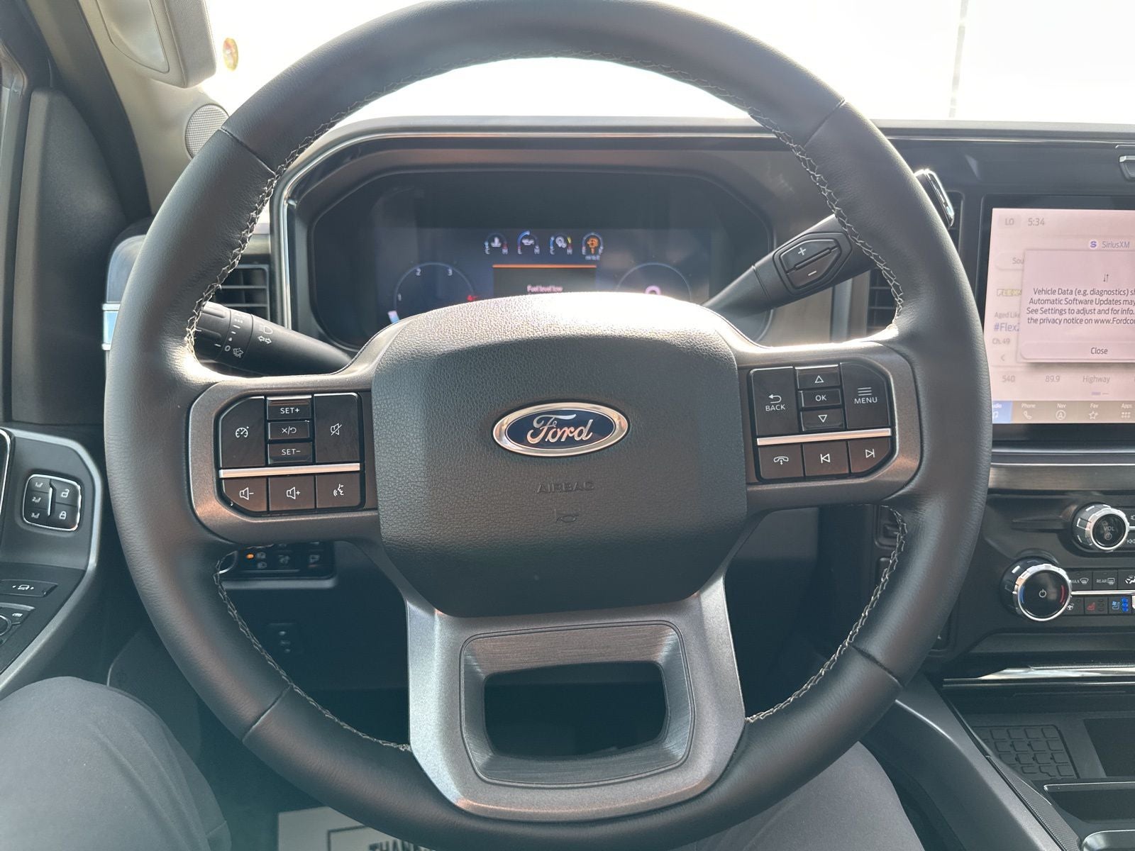 2026 Ford F-450SD Lariat DRW