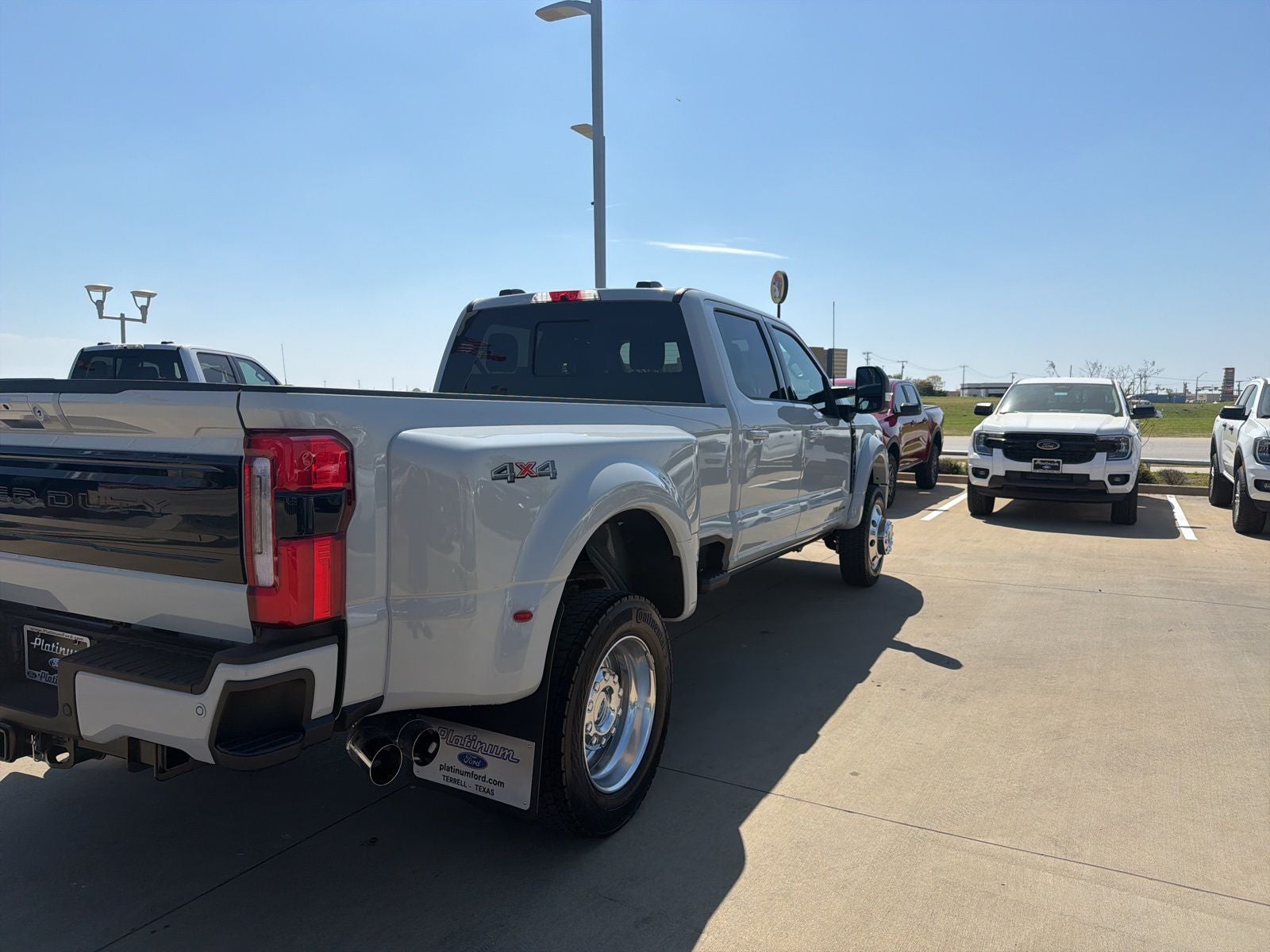 2026 Ford F-450SD Platinum DRW