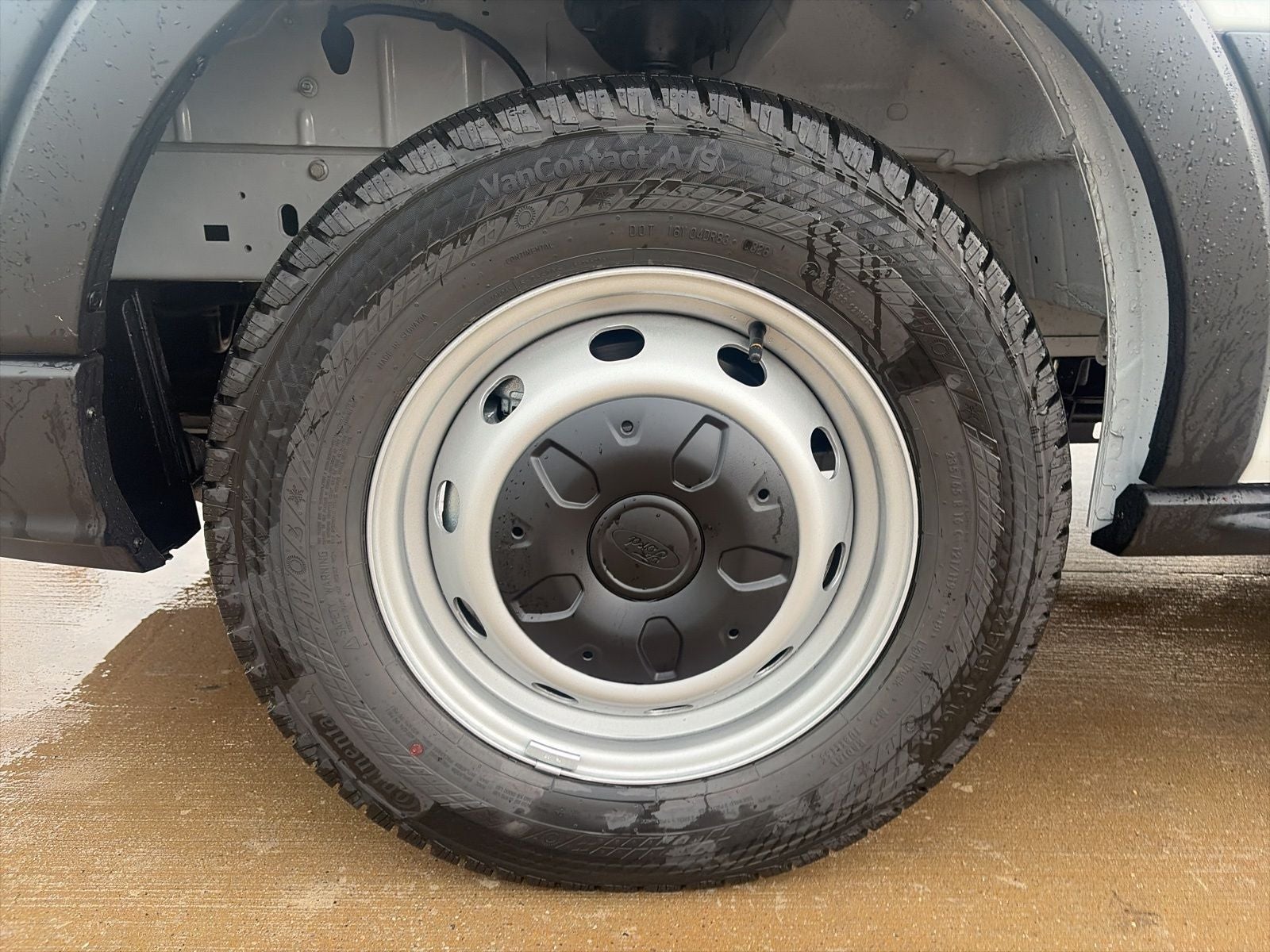 2026 Ford Transit-250 Base