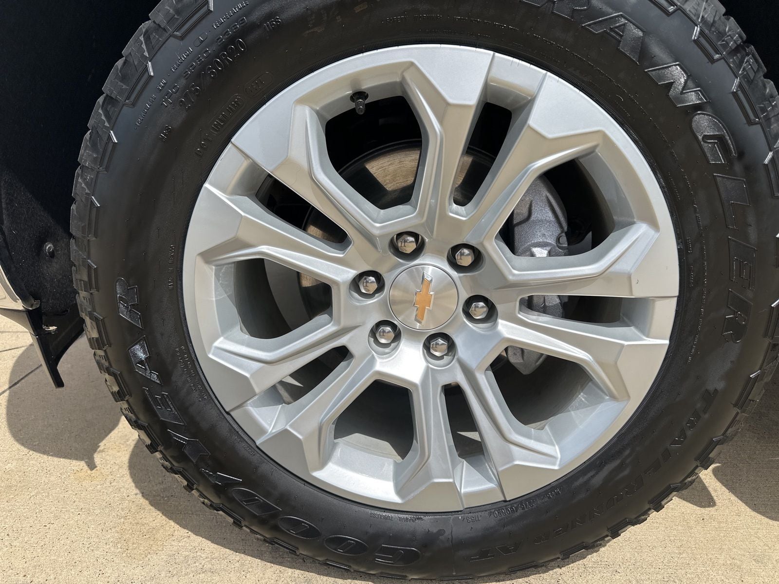 2025 Chevrolet Silverado 1500 LTZ