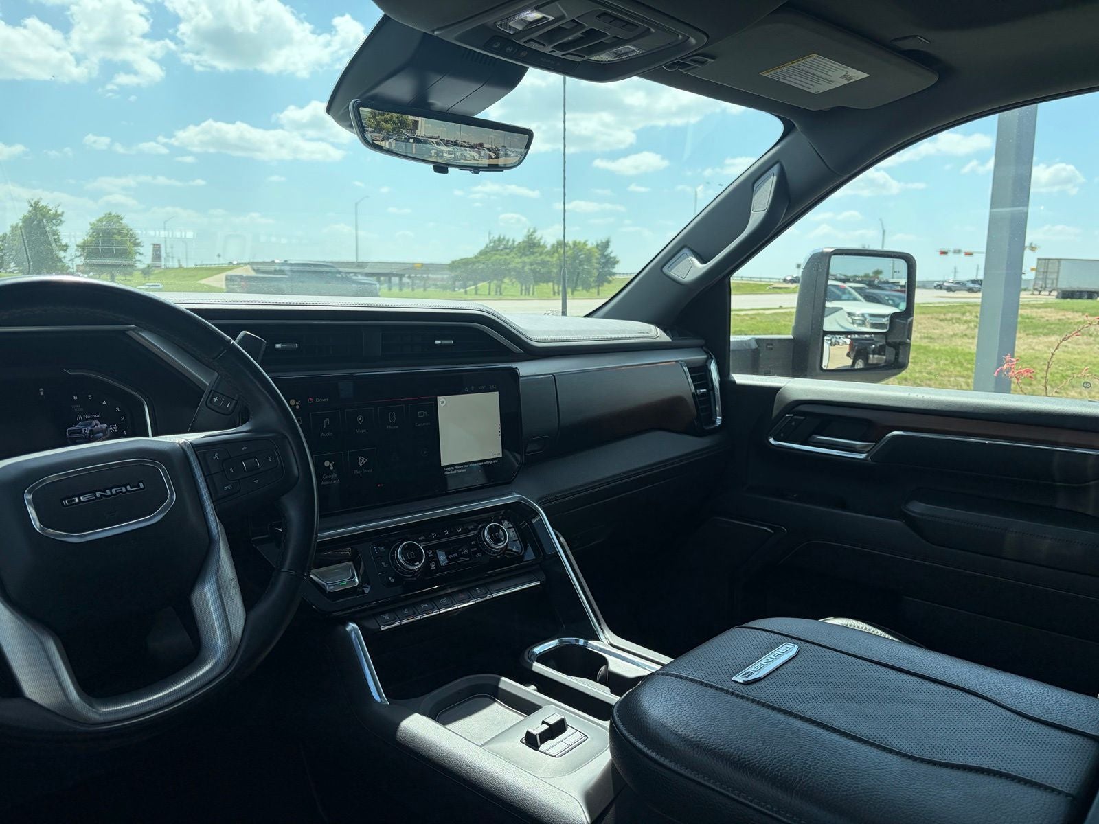 2024 GMC Sierra 3500HD Denali