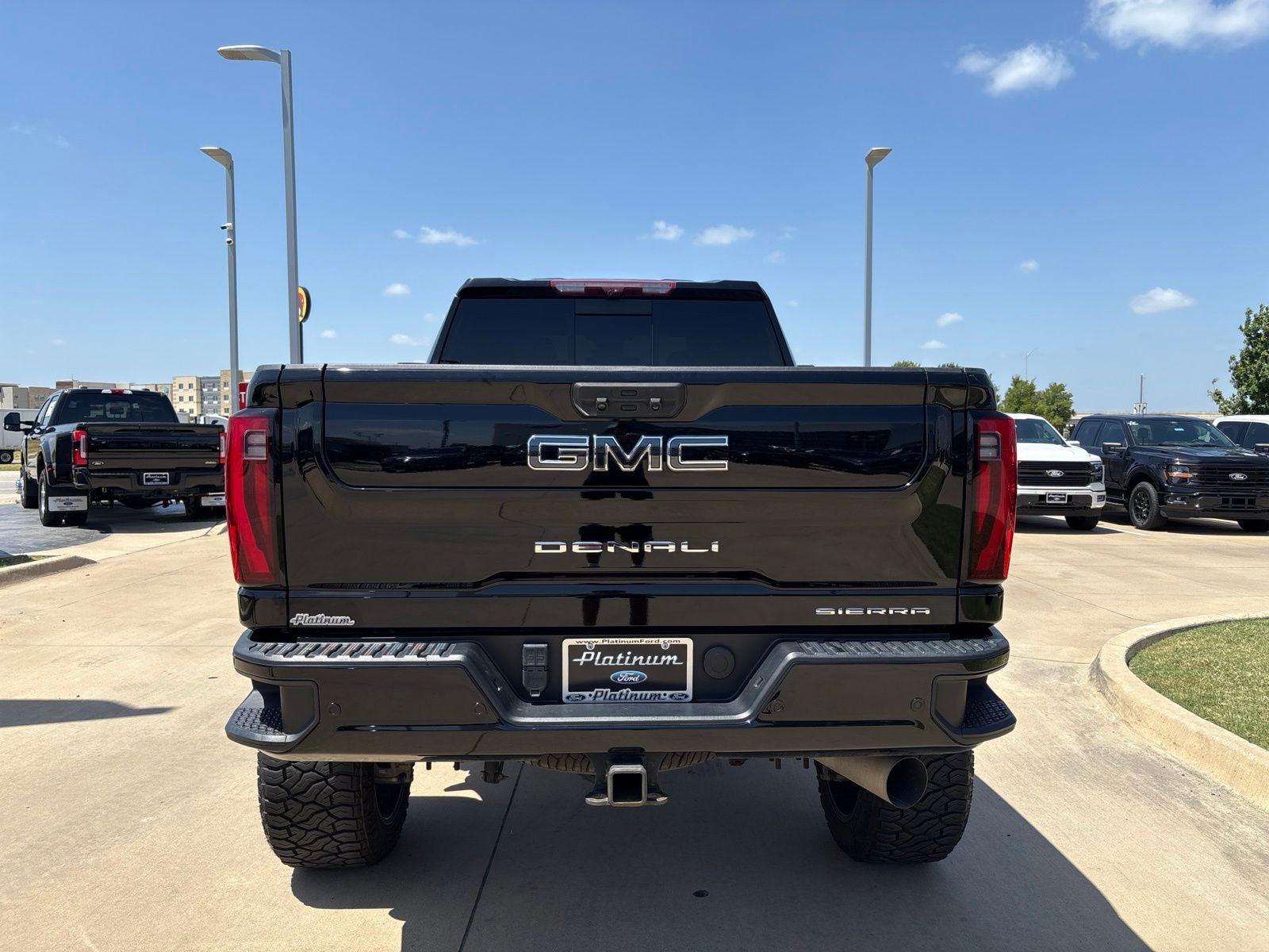 2024 GMC Sierra 2500HD Denali Ultimate