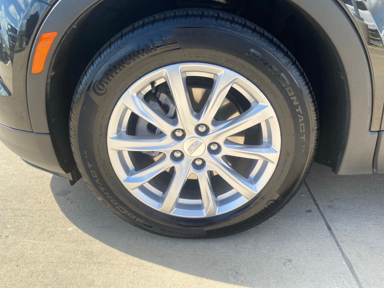 2023 Cadillac XT4 Luxury