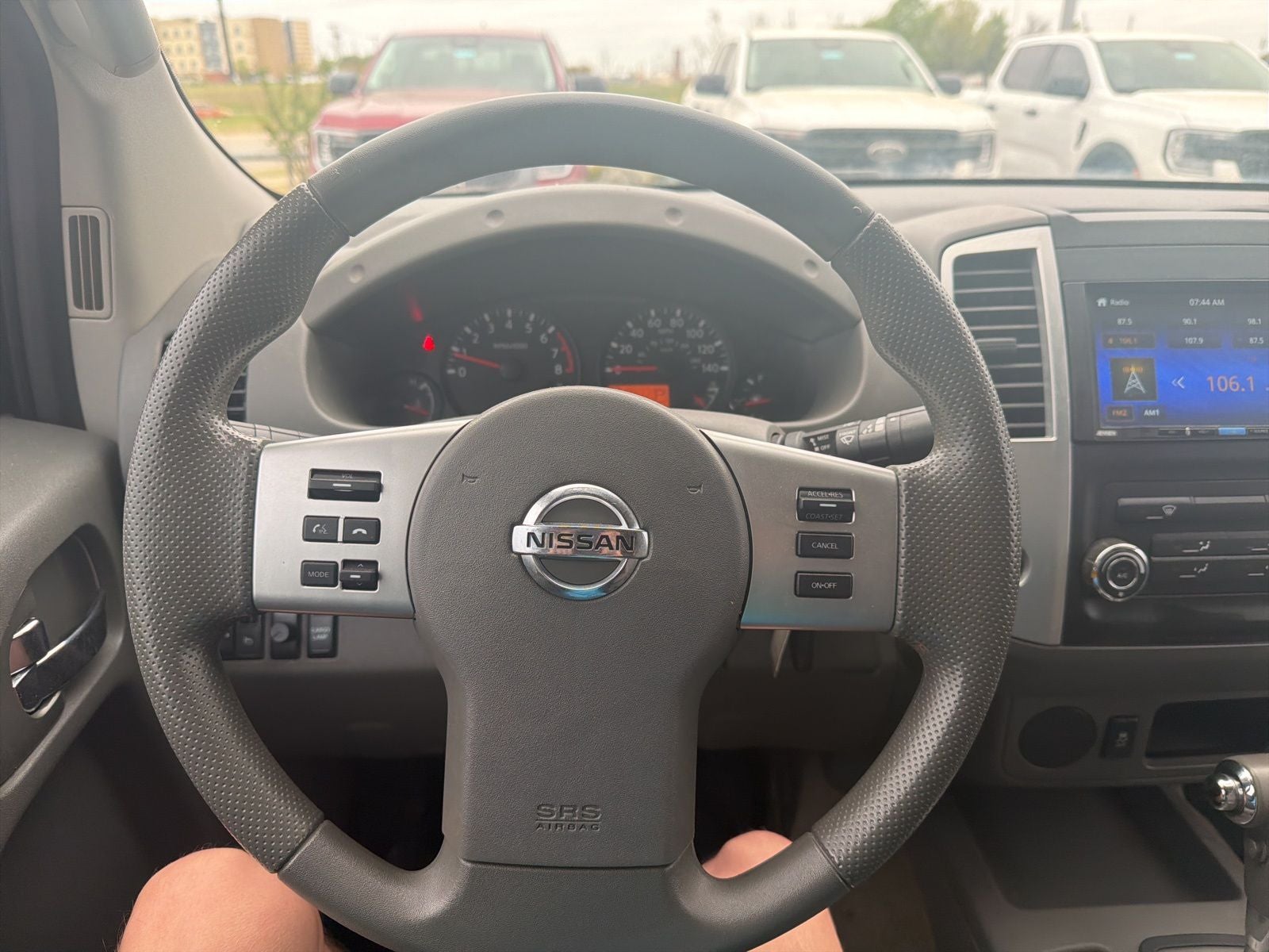 2016 Nissan Frontier SV