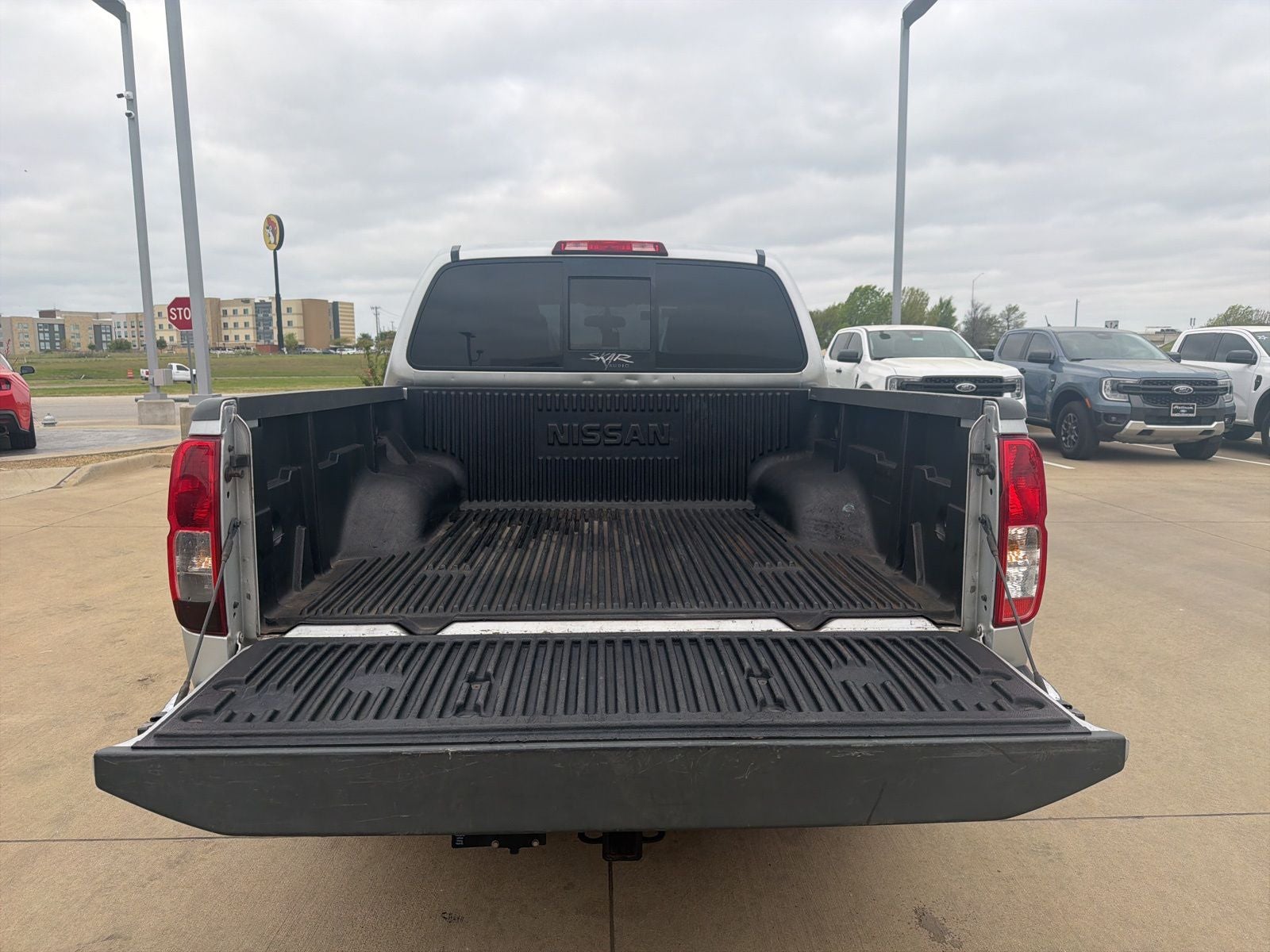 2016 Nissan Frontier SV