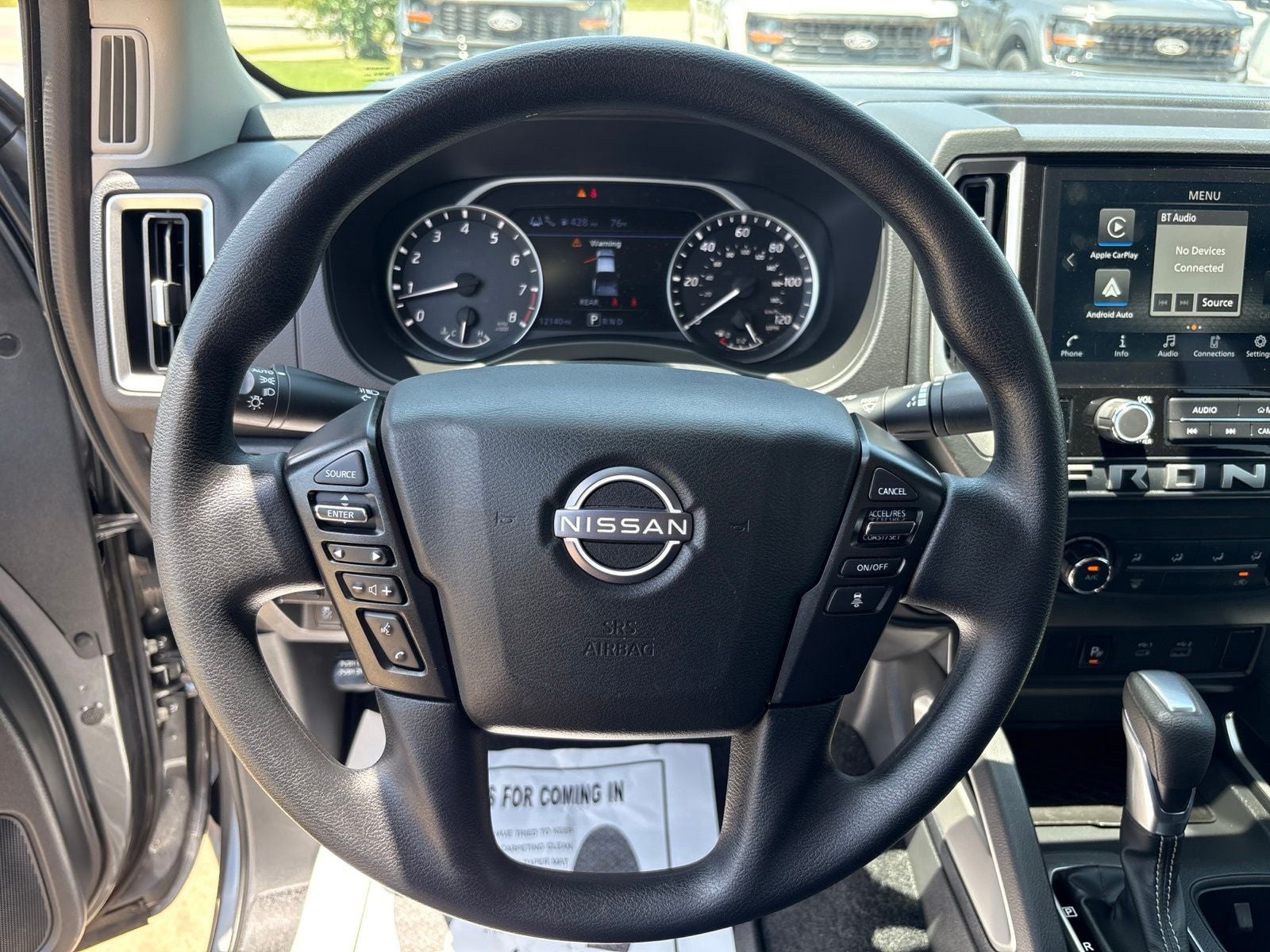 2025 Nissan Frontier SV