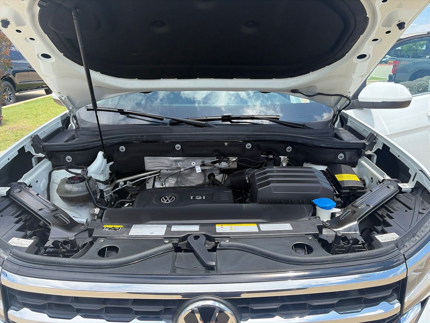 2022 Volkswagen Atlas 2.0T SE w/Technology