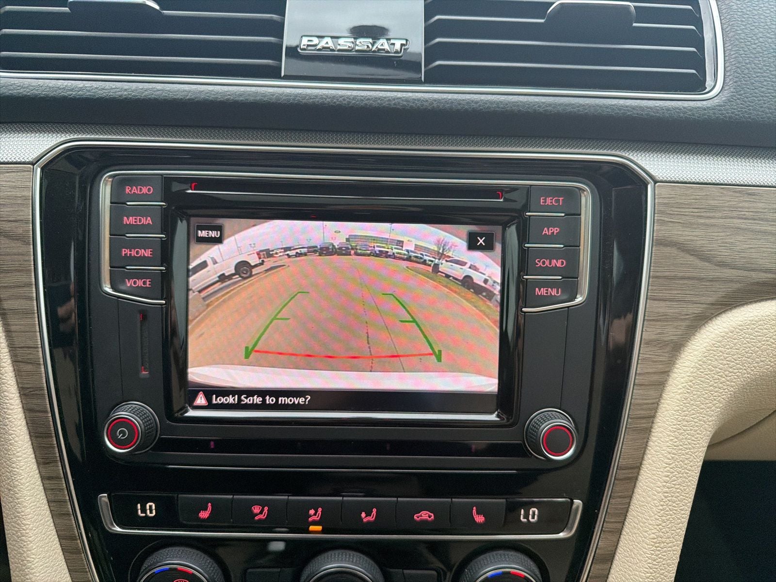 2018 Volkswagen Passat 2.0T SE