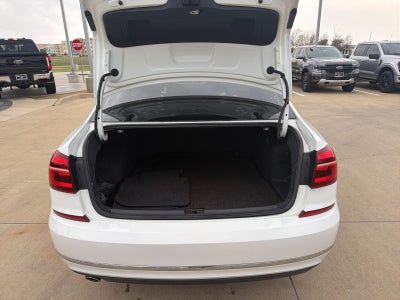 2018 Volkswagen Passat 2.0T SE