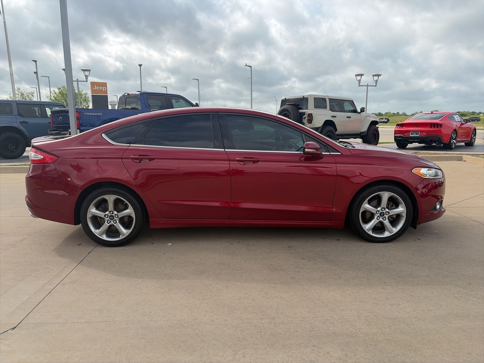 2016 Ford Fusion SE