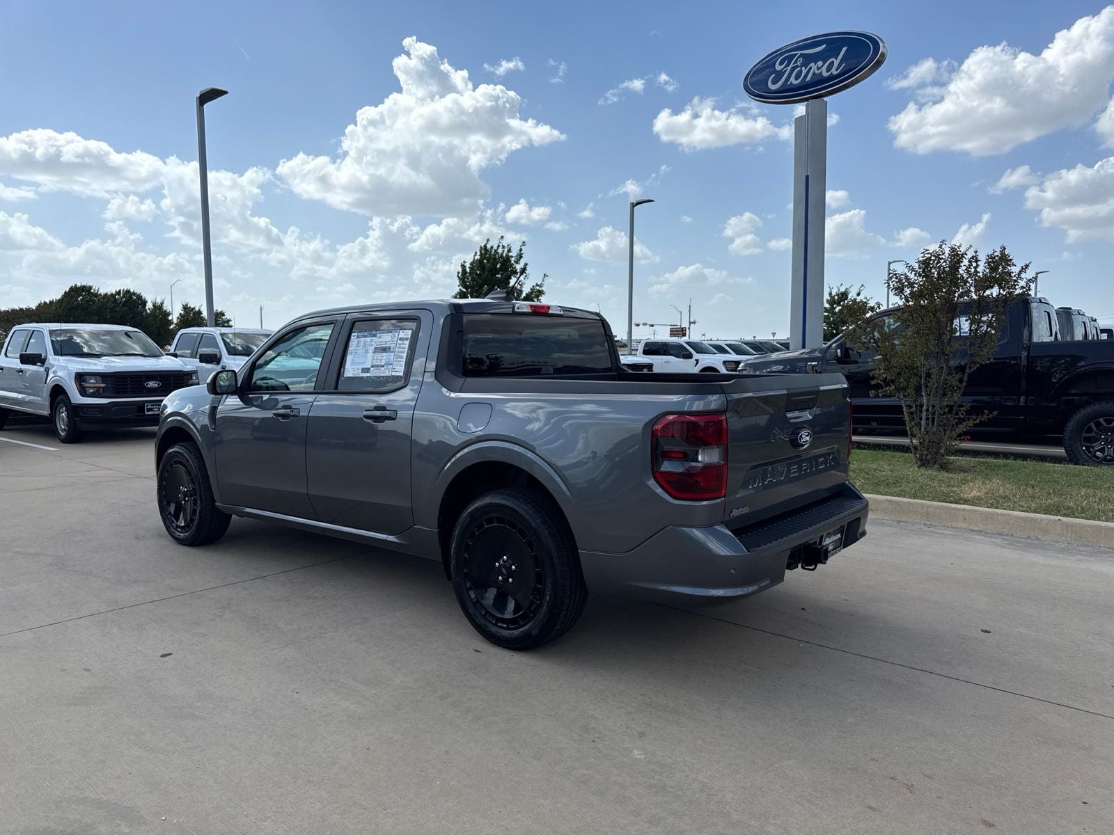 2026 Ford Maverick Lobo Standard