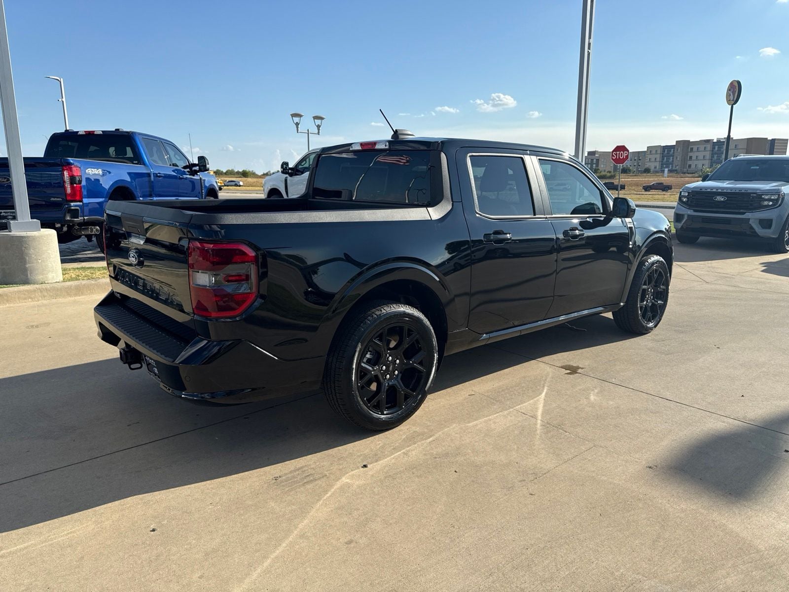 2026 Ford Maverick Lobo Standard
