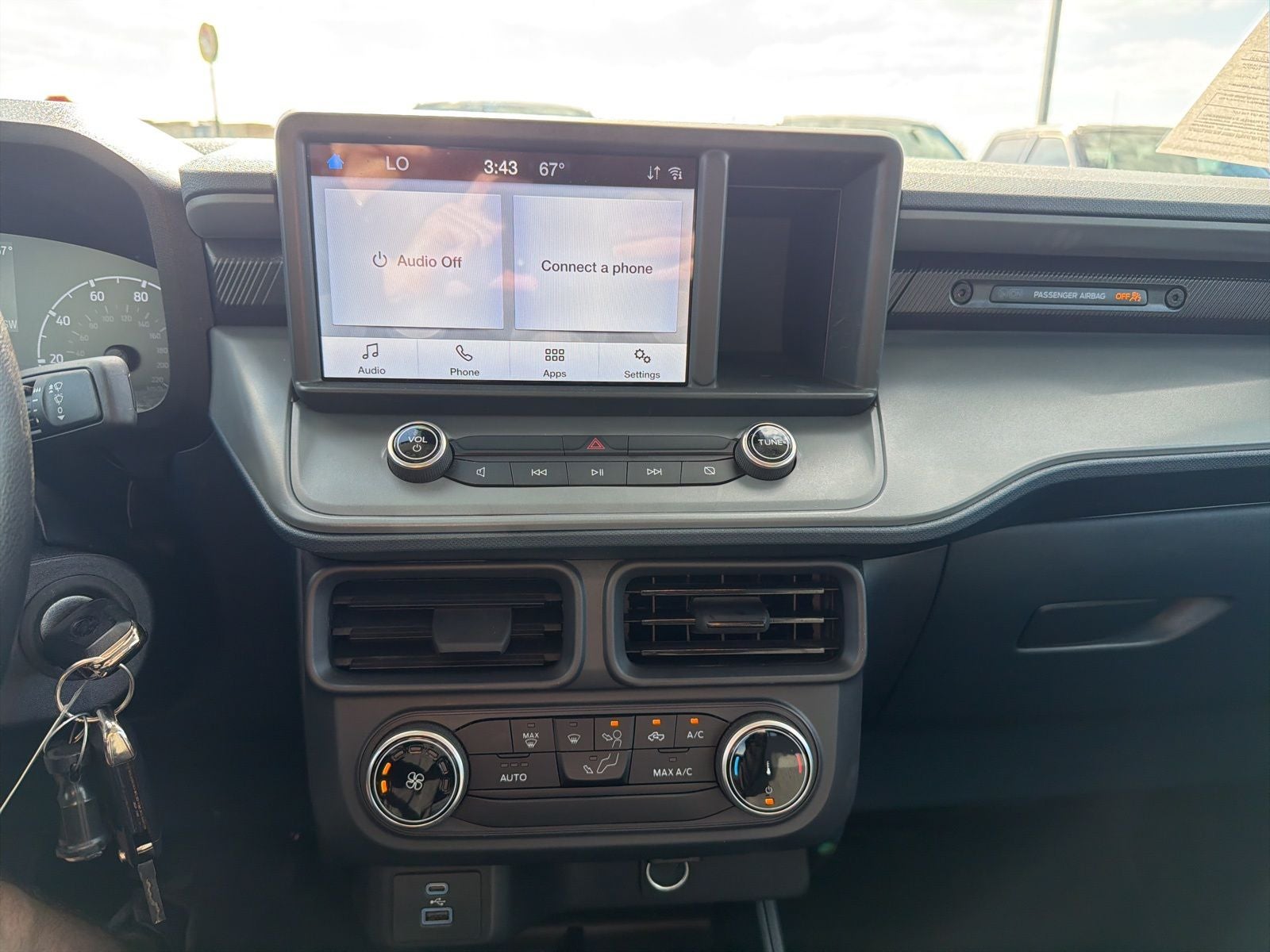 2024 Ford Maverick XL