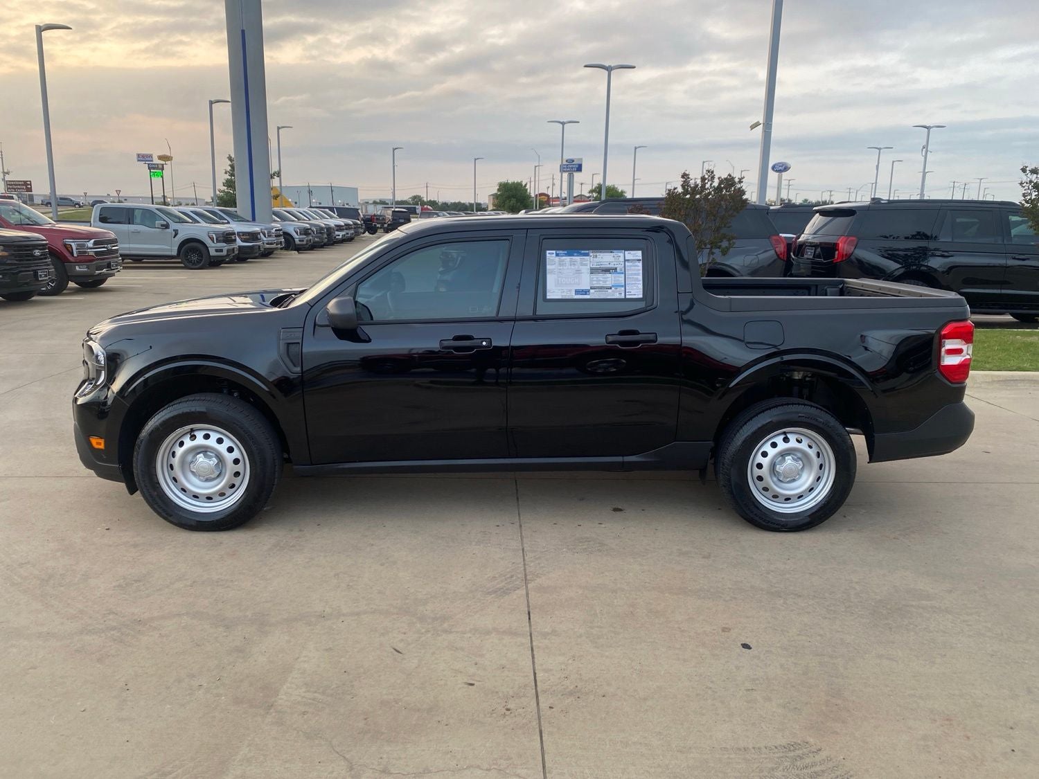 2026 Ford Maverick XL