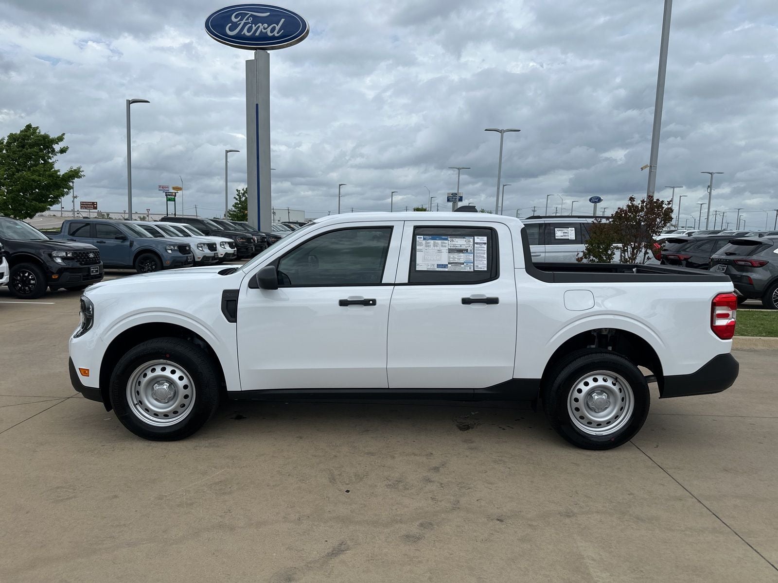 2026 Ford Maverick XL