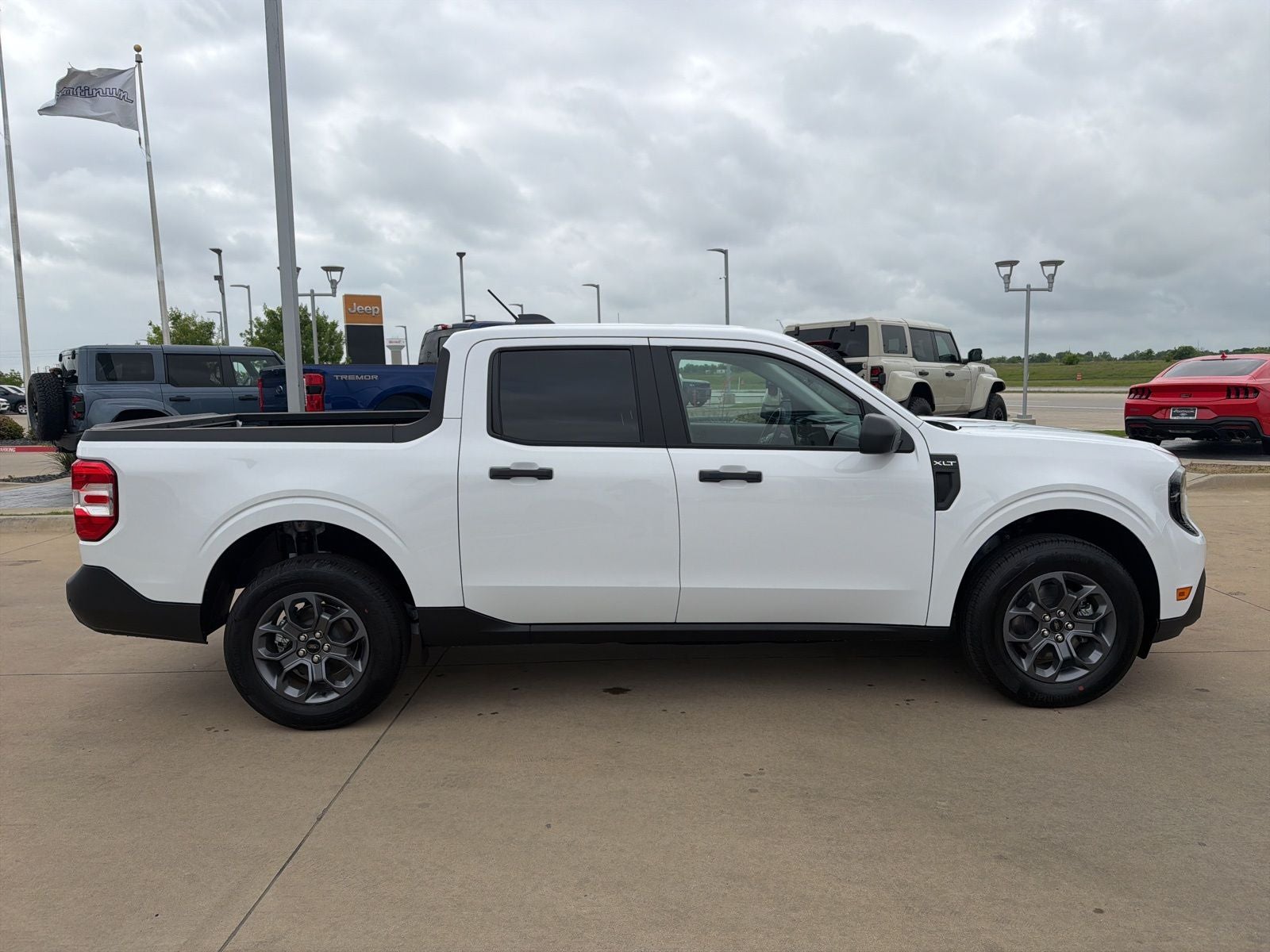 2025 Ford Maverick XLT