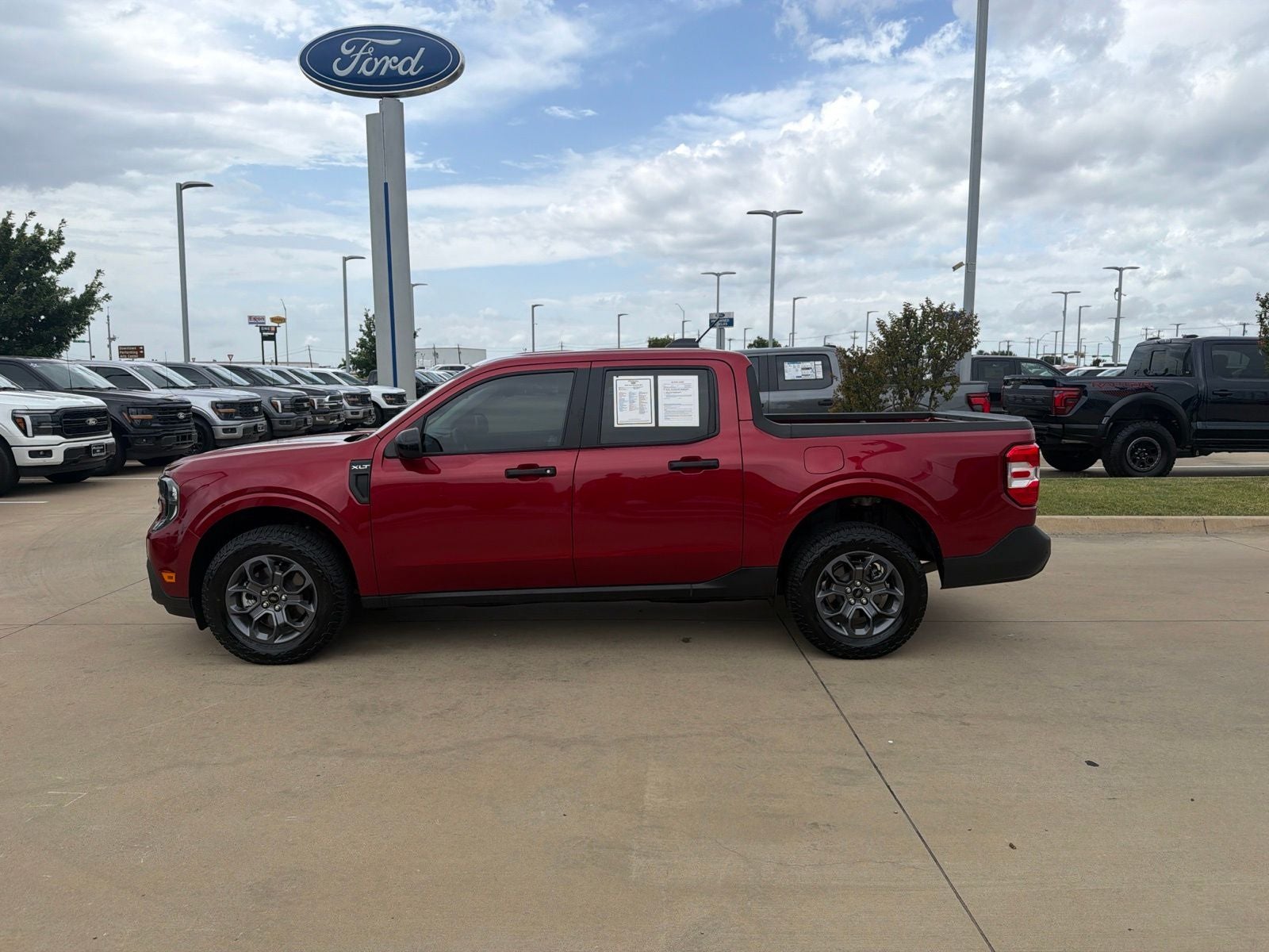2025 Ford Maverick XLT