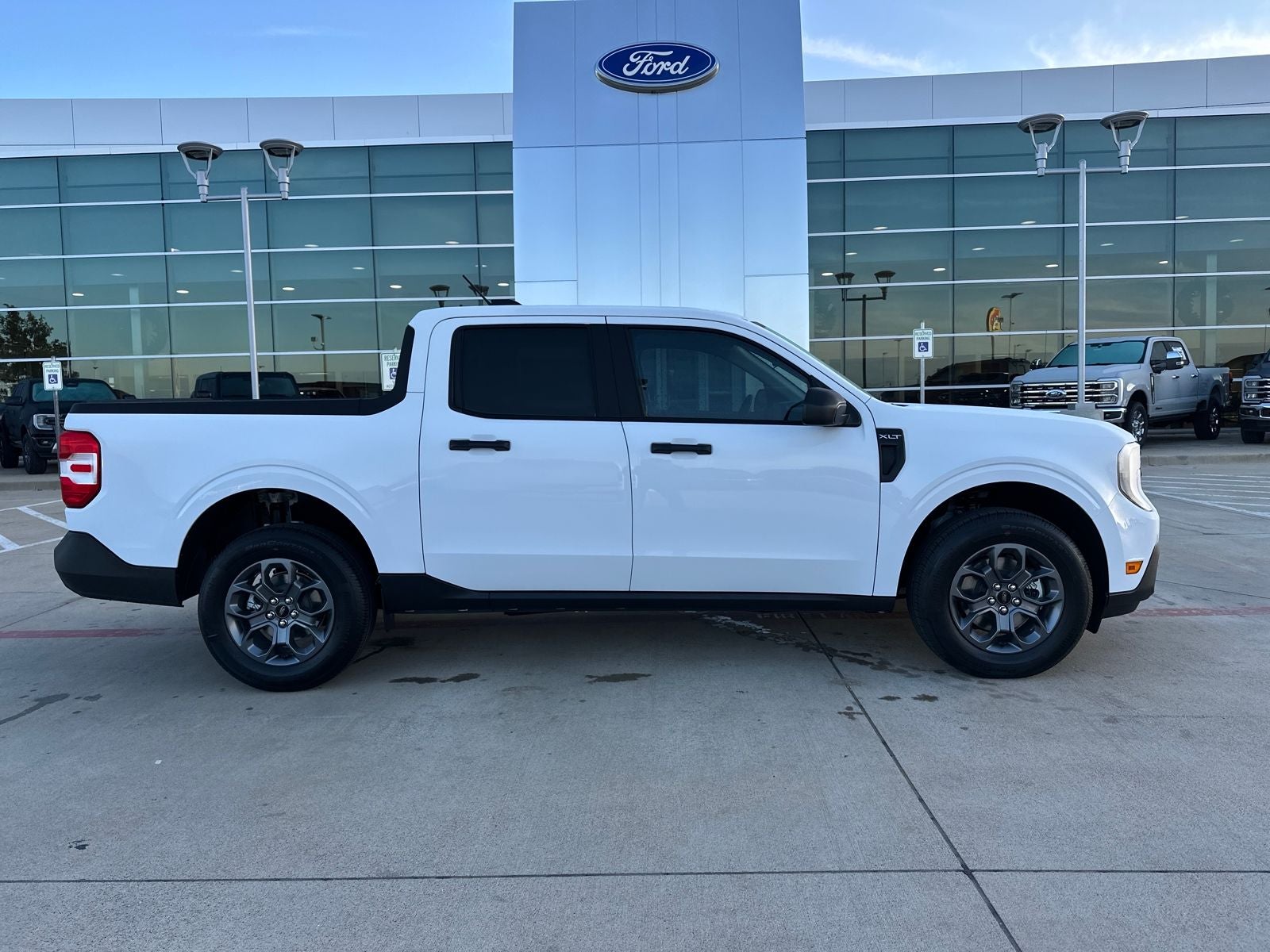 2025 Ford Maverick XLT