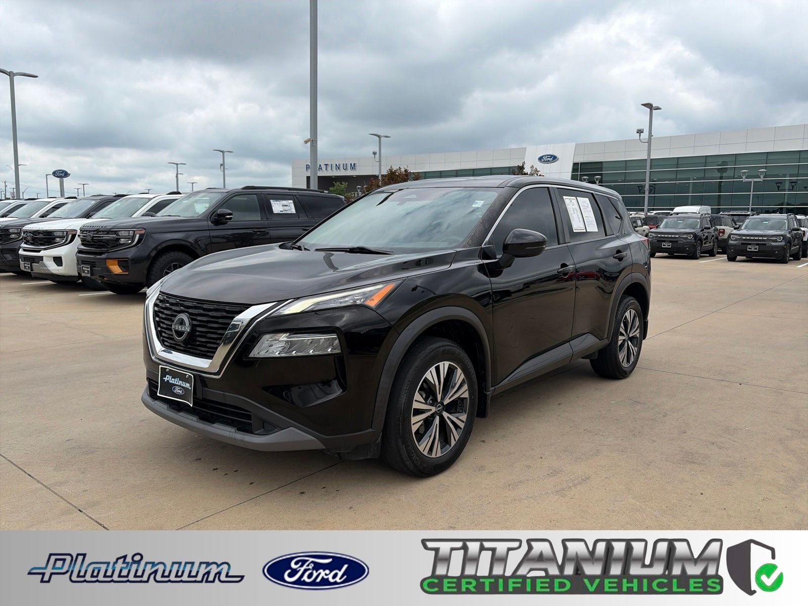 2022 Nissan Rogue SV