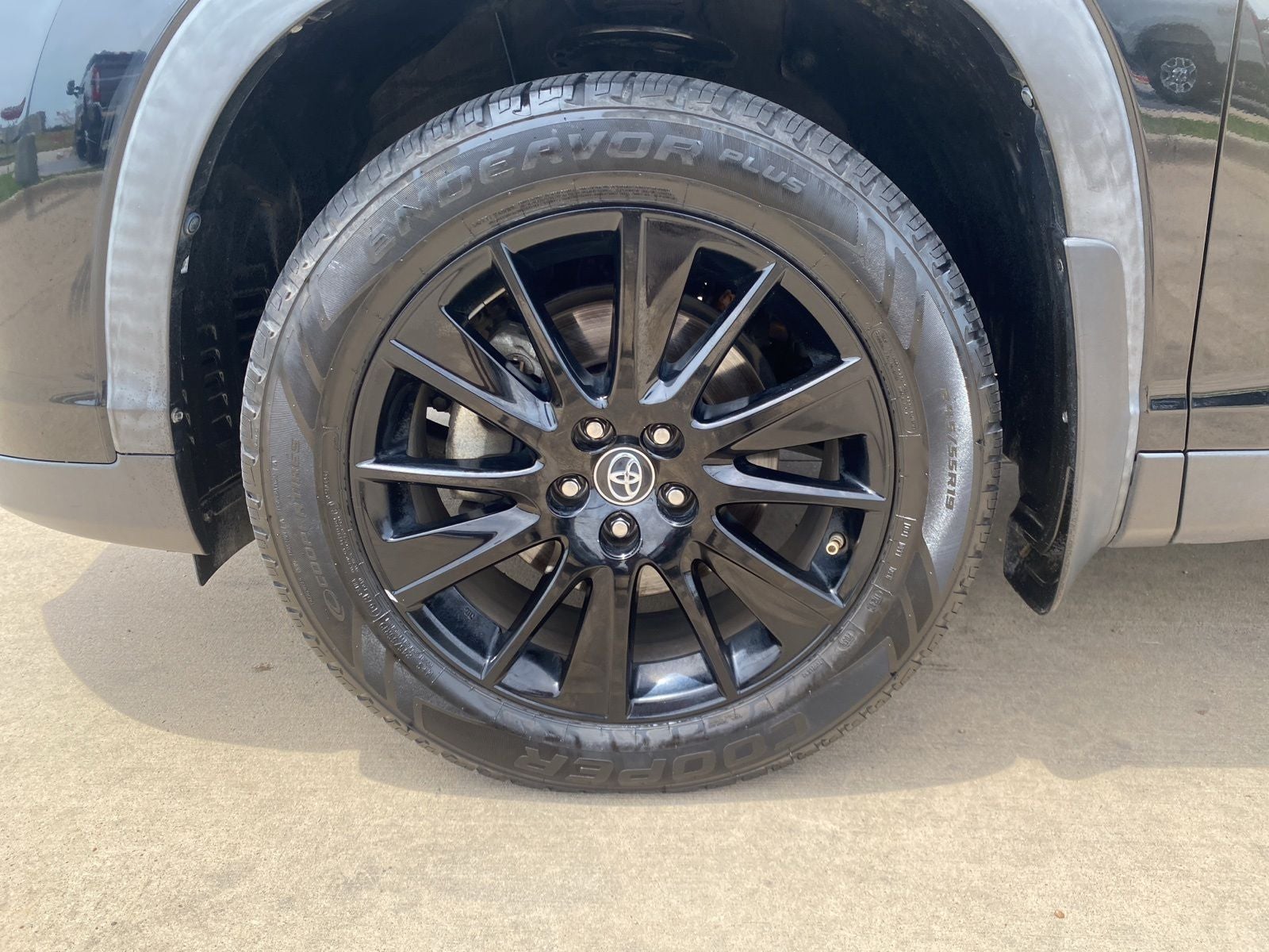 2019 Toyota Highlander SE