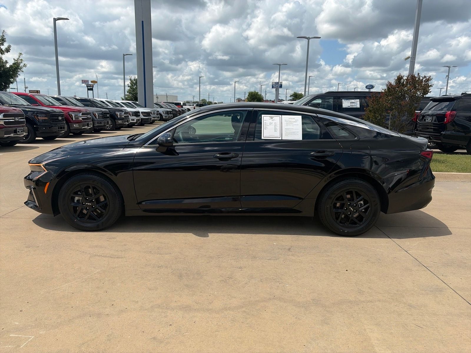 2026 Kia K5 LXS