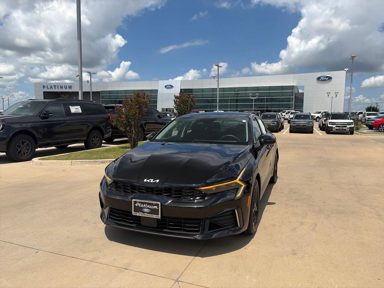 2026 Kia K5 LXS