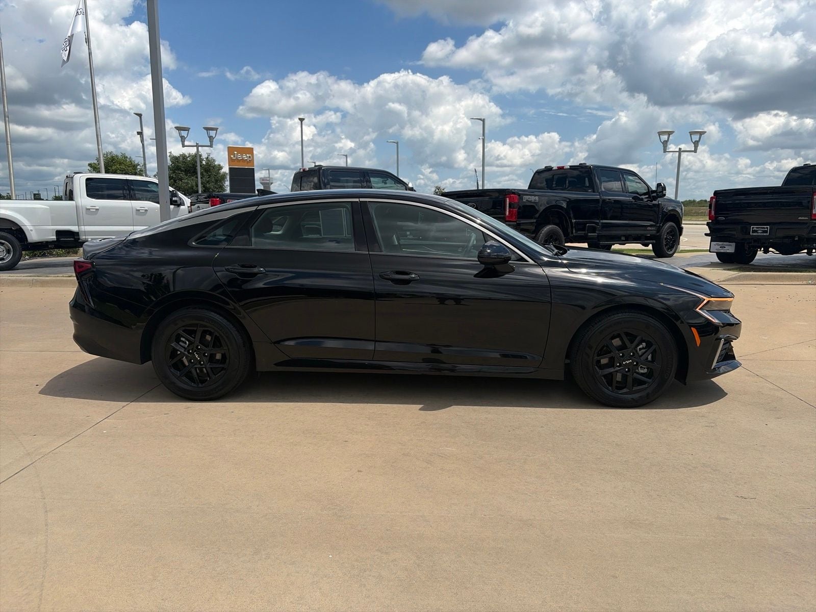 2026 Kia K5 LXS