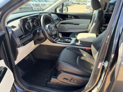 2024 Kia Carnival EX